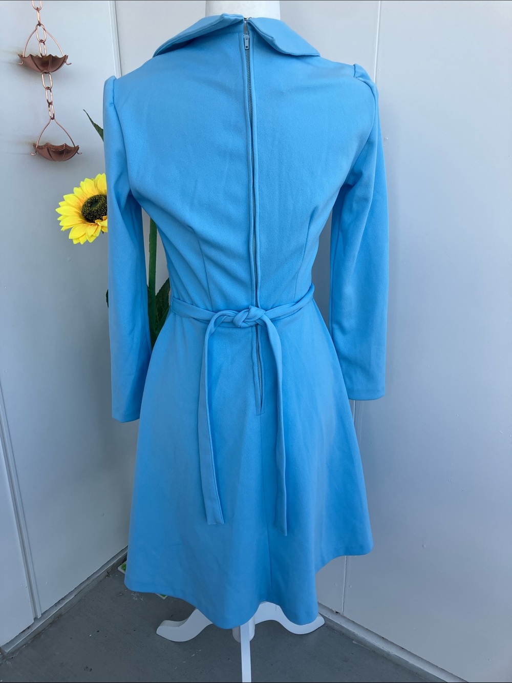 Vintage 60s 70s Monochrome Sky Blue Long Sleeve Dagger Collar Fit & Flare Dress - Picture 5 of 10